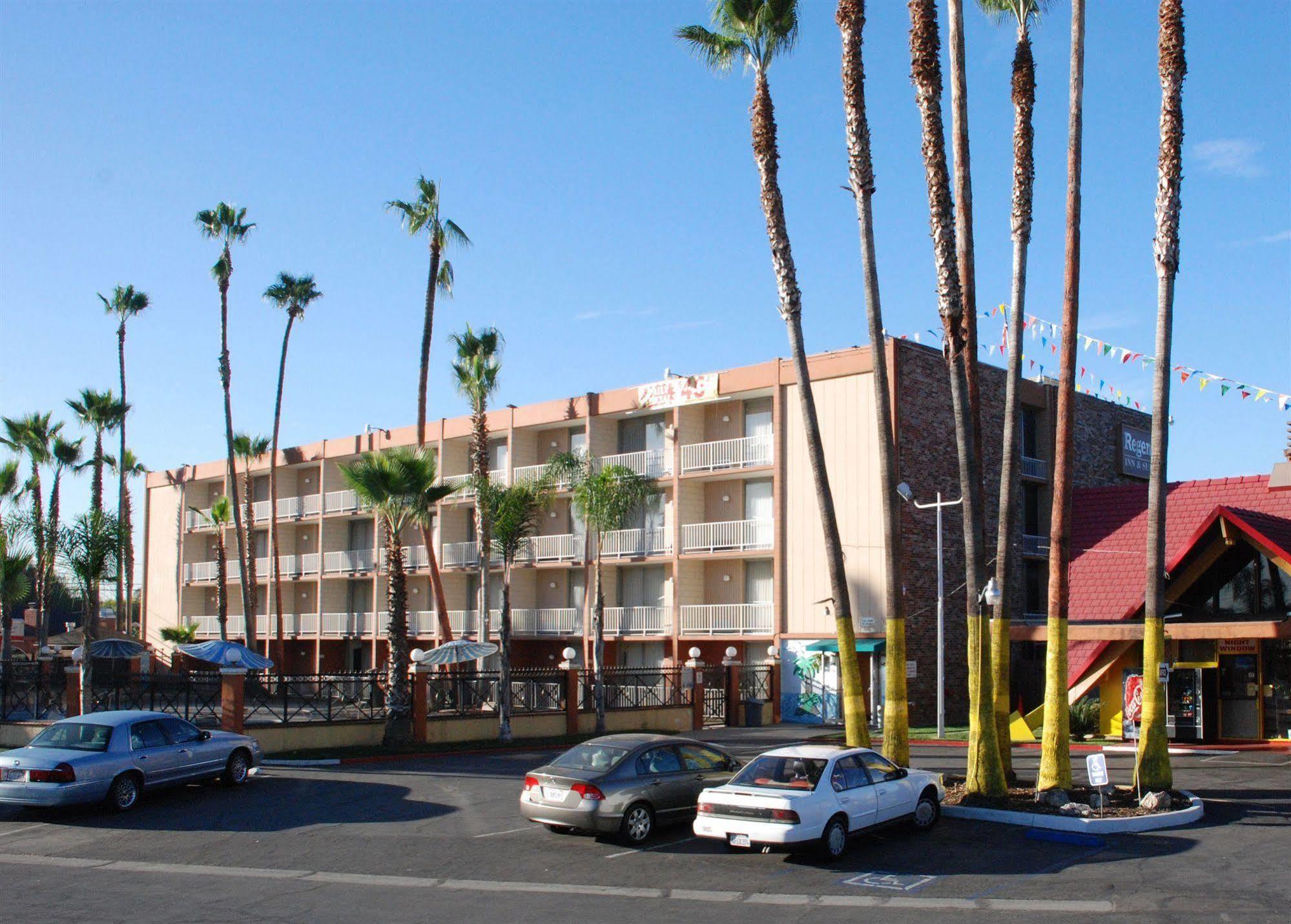 Regency Inn And Suites Baldwin Park Eksteriør bilde